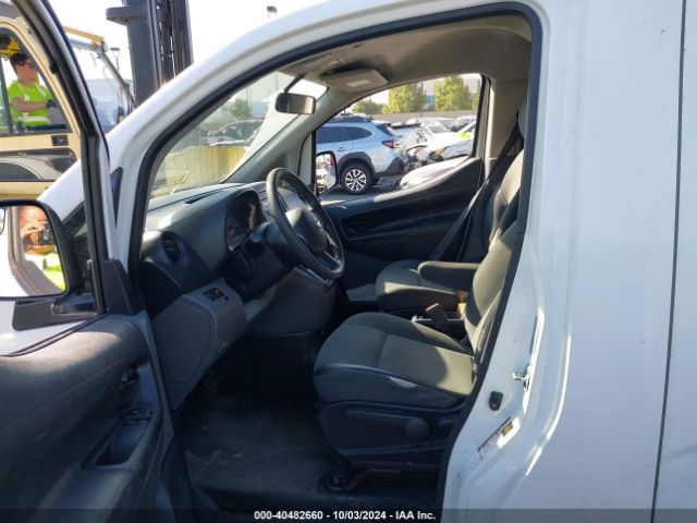 3N6CM0KN9HK700126 Nissan Nv200 S