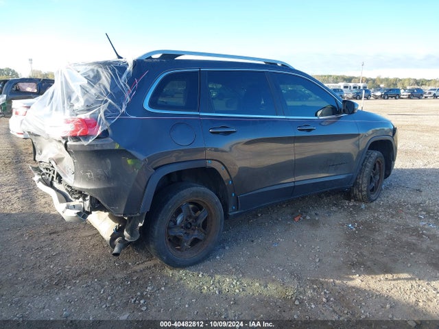 1C4PJMDS4FW659798 Jeep Cherokee Limited