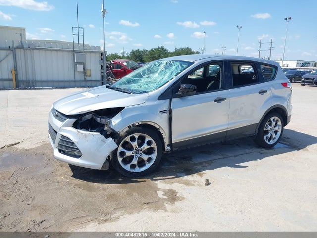 Ford ESCAPE S 2014 1FMCU0F75EUD73035 Image 2