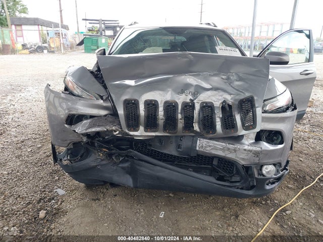 Jeep Cherokee Latitude 2015 1C4PJMCS1FW636352 Image 12