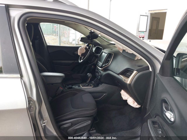 Jeep Cherokee Latitude 2015 1C4PJMCS1FW636352 Image 5
