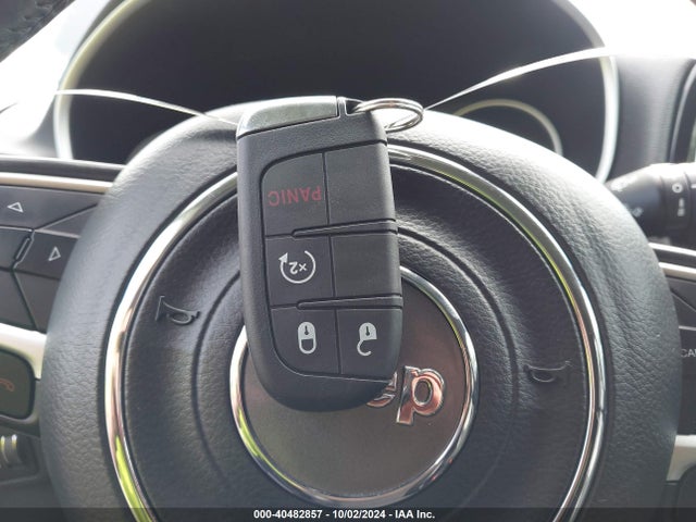 3C4NJCBB3JT407804 Jeep Compass Altitude Fwd