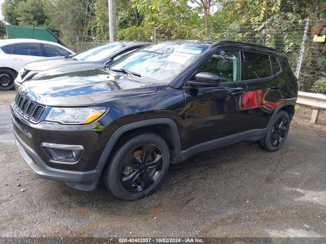 3C4NJCBB3JT407804 Jeep Compass Altitude Fwd