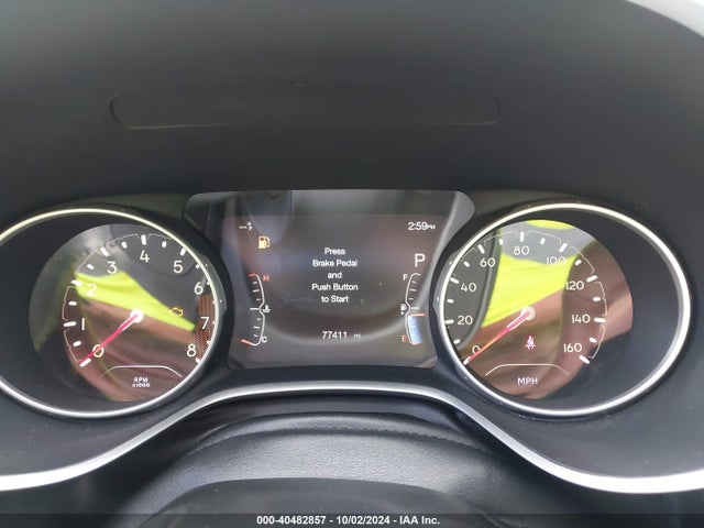 3C4NJCBB3JT407804 Jeep Compass Altitude Fwd