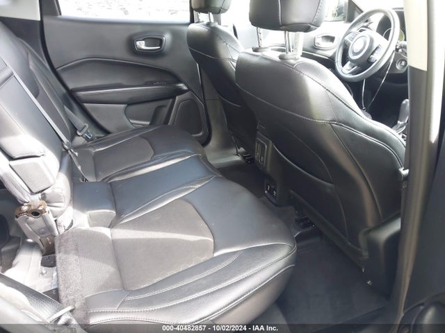 3C4NJCBB3JT407804 Jeep Compass Altitude Fwd