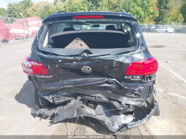WVGBV7AX5FW579227 Volkswagen TIGUAN S