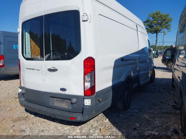 Ford Transit-250 2018 1FTYR3XM7JKA85864 Image 4