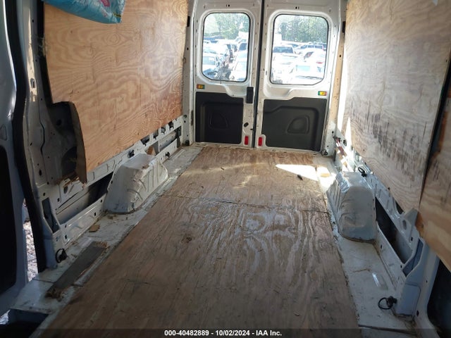 Ford Transit-250 2018 1FTYR3XM7JKA85864 Image 8