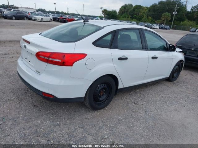 1FADP3E27GL294701 Ford FOCUS S