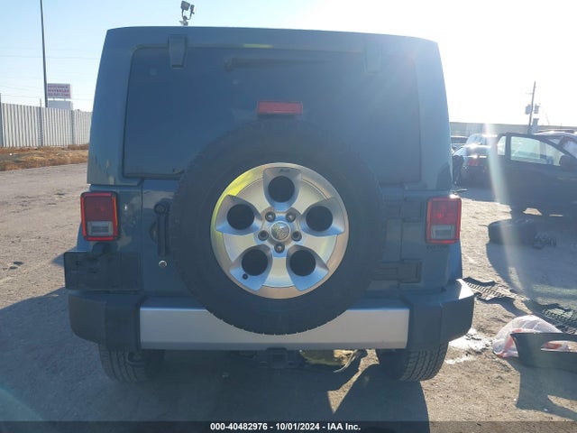 1C4BJWEG7FL582328 Jeep Wrangler Unlimited Sahara