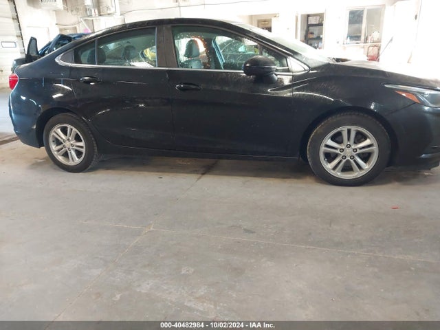 Chevrolet Cruze Lt Auto 2017 1G1BE5SM6H7223307 Image 13
