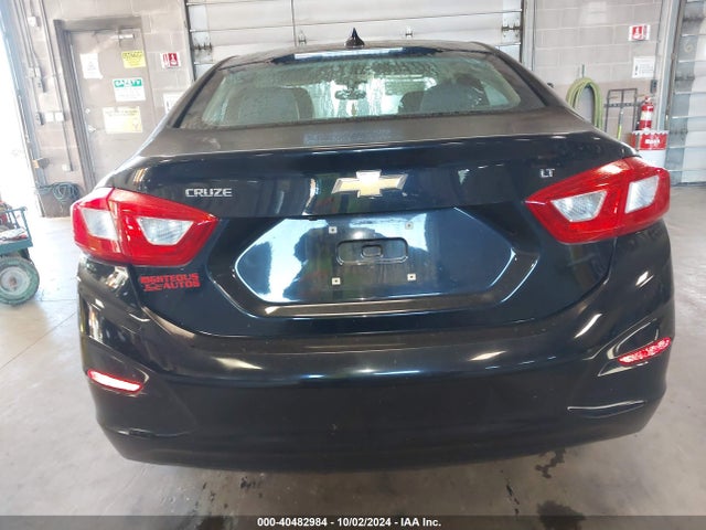 Chevrolet Cruze Lt Auto 2017 1G1BE5SM6H7223307 Image 16