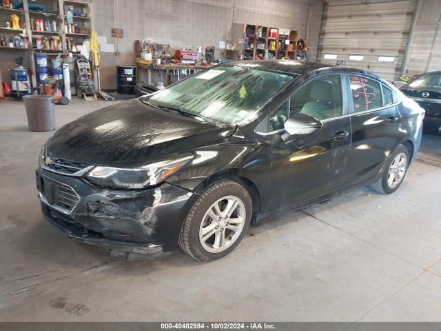 Chevrolet Cruze Lt Auto 2017 1G1BE5SM6H7223307 Image 2