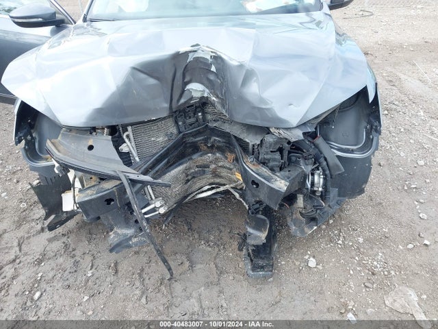 1VWBT7A36HC036977 Volkswagen Passat 1.8t Se