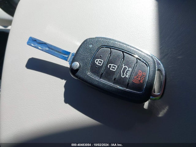 Hyundai TUCSON SE 2019 KM8J2CA47KU912102 Image 11