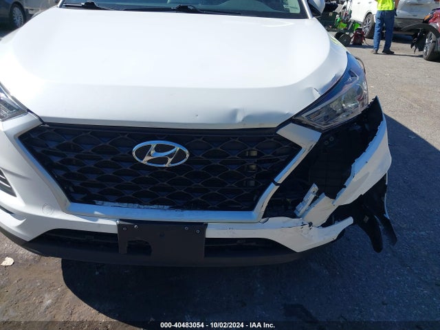 Hyundai TUCSON SE 2019 KM8J2CA47KU912102 Image 17