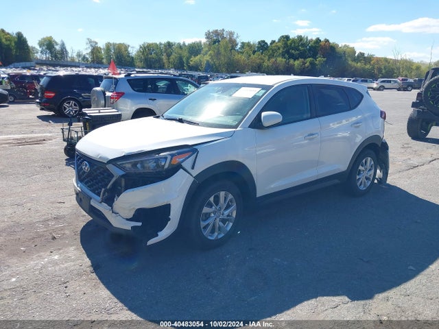Hyundai TUCSON SE 2019 KM8J2CA47KU912102 Image 2