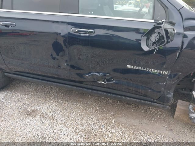 1GNSKFKD4NR340736 Chevrolet Suburban 4wd Premier