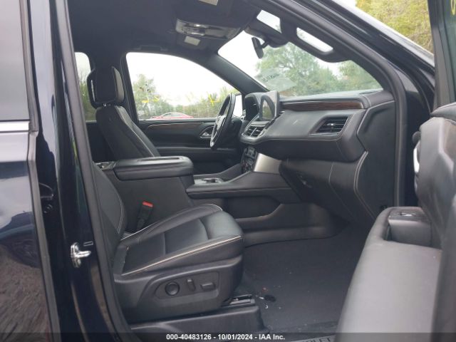 1GNSKFKD4NR340736 Chevrolet Suburban 4wd Premier