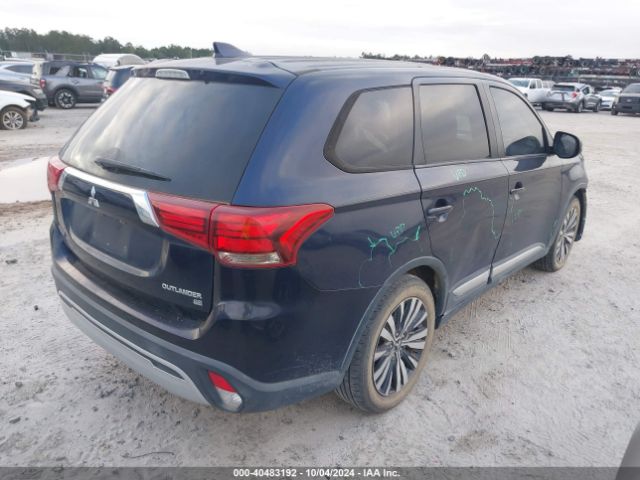 JA4AD3A39KZ030710 Mitsubishi Outlander Se