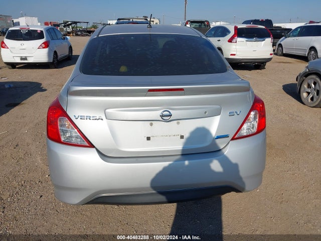 Nissan Versa 1.6 Sv 2015 3N1CN7AP1FL827409 Image 17