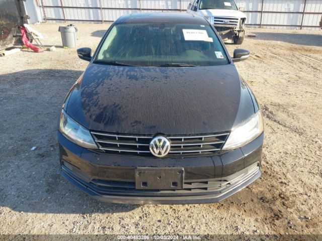 3VWL17AJXJM212605 Volkswagen Jetta 1.8t Sel