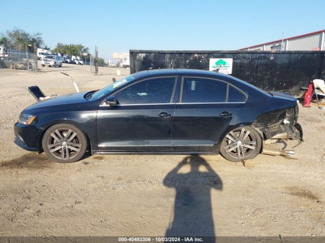 3VWL17AJXJM212605 Volkswagen Jetta 1.8t Sel
