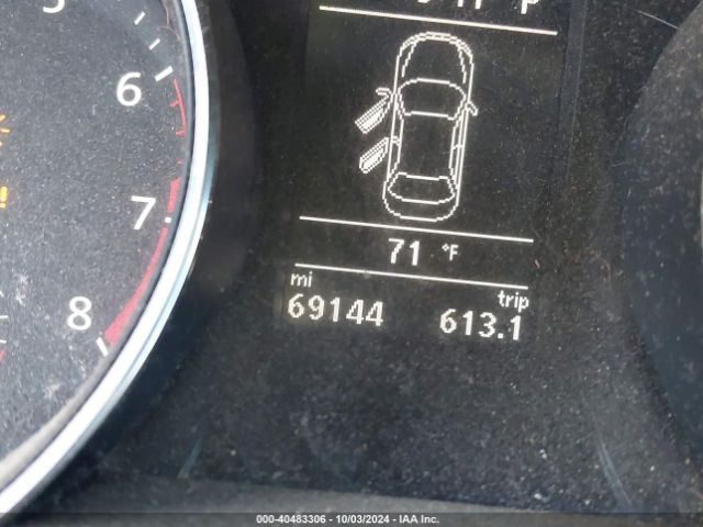 3VWL17AJXJM212605 Volkswagen Jetta 1.8t Sel