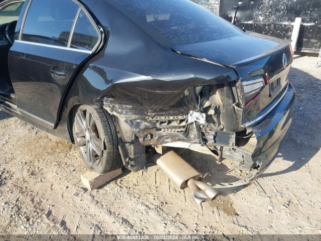 3VWL17AJXJM212605 Volkswagen Jetta 1.8t Sel