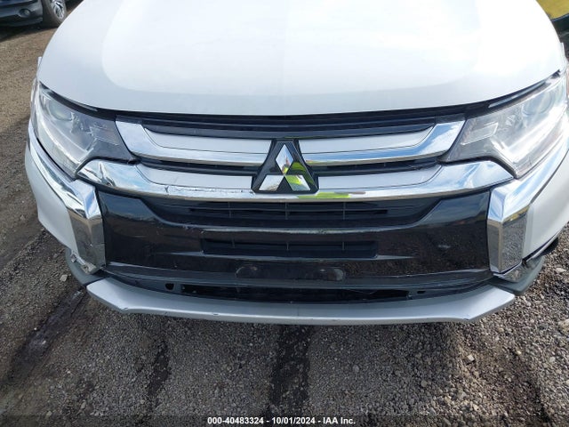 2018 MITSUBISHI OUTLANDER JA4AZ3A36JZ069089 Photo 5