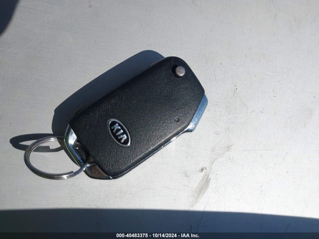 KIA Soul X-line 2020 KNDJ23AU6L7016331 Image 11