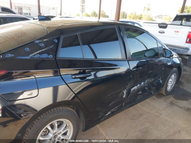 JTDKAMFP0M3167500 Toyota Prius Prime Limited