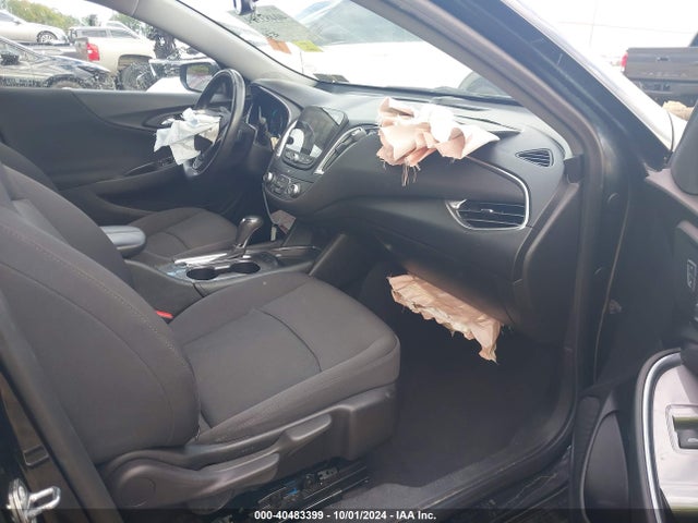 Chevrolet MALIBU 1LT 2017 1G1ZE5ST7HF172847 Image 5