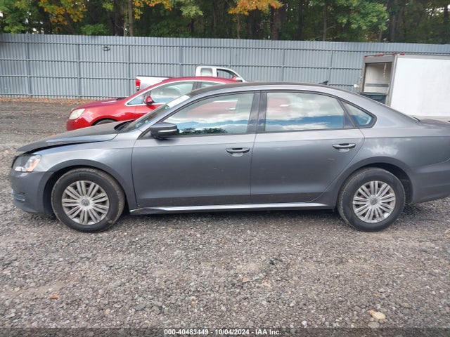 Volkswagen Passat 1.8t S 2015 1VWAT7A39FC094736 Image 14