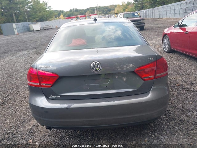 Volkswagen Passat 1.8t S 2015 1VWAT7A39FC094736 Image 16