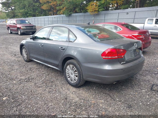 Volkswagen Passat 1.8t S 2015 1VWAT7A39FC094736 Image 3