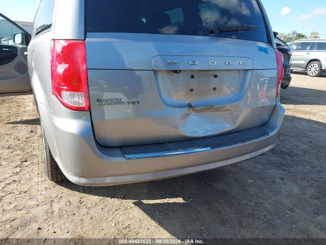 40483523 :رقم المزاد ، 2C4RDGBG2JR340269 vin ، 2018 Dodge Grand Caravan Se مزاد بيع