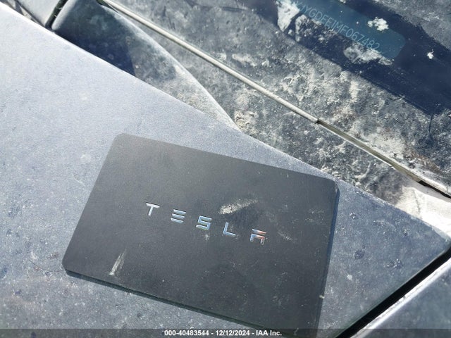 2021 TESLA MODEL Y 5YJYGDEE1MF067482 Photo 10