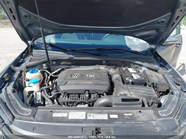 1VWAT7A3XHC008790 Volkswagen Passat 1.8t S