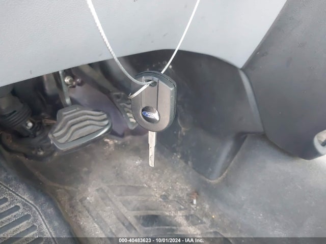 Ford Transit-150 2016 1FTYE1YM6GKB56673 Image 11