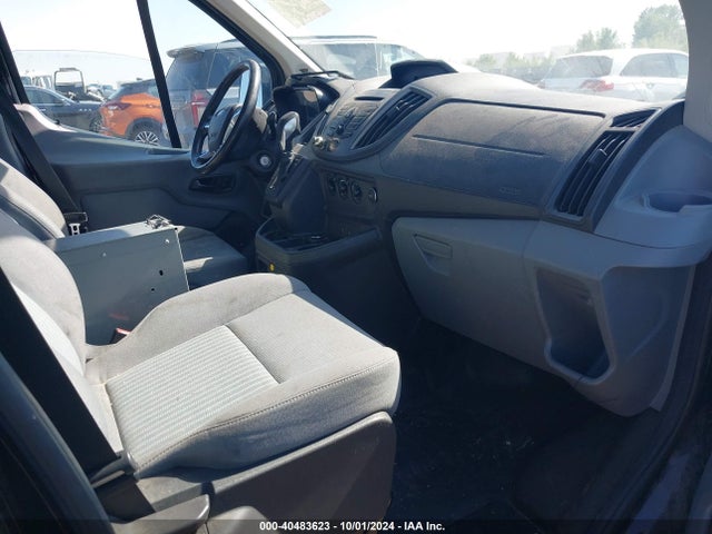Ford Transit-150 2016 1FTYE1YM6GKB56673 Image 5