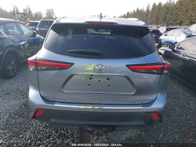 Toyota Highlander Xle 2021 5TDHZRBH6MS076762 Image 16