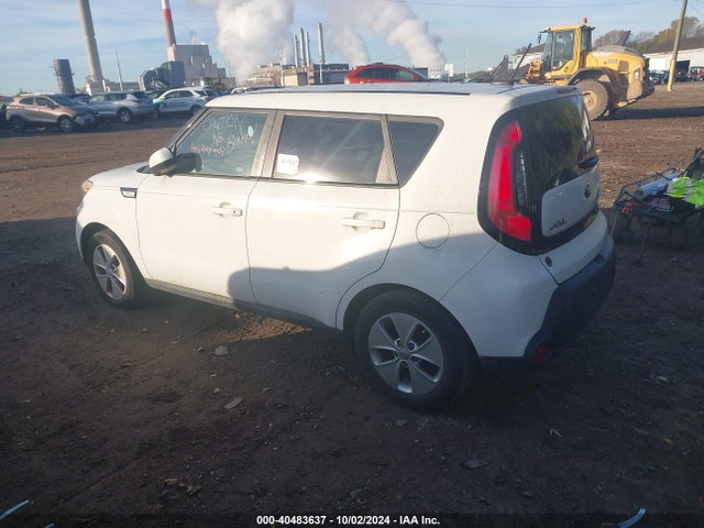 KIA Soul 2015 KNDJN2A21F7229689 Image 3