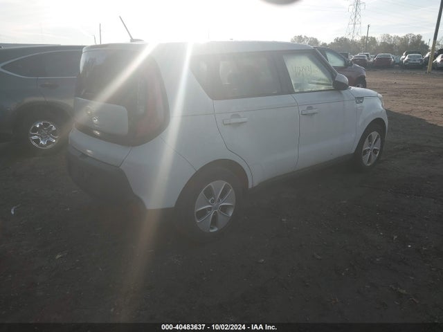KIA Soul 2015 KNDJN2A21F7229689 Image 4
