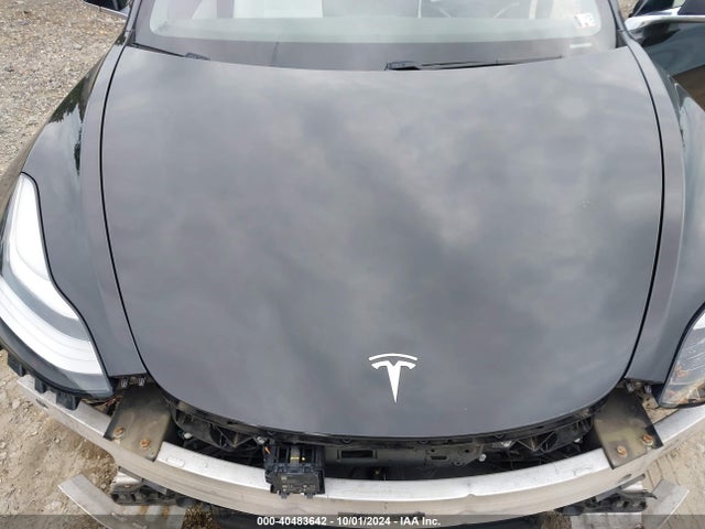2020 TESLA MODEL 3 5YJ3E1EBXLF638955 Photo 9