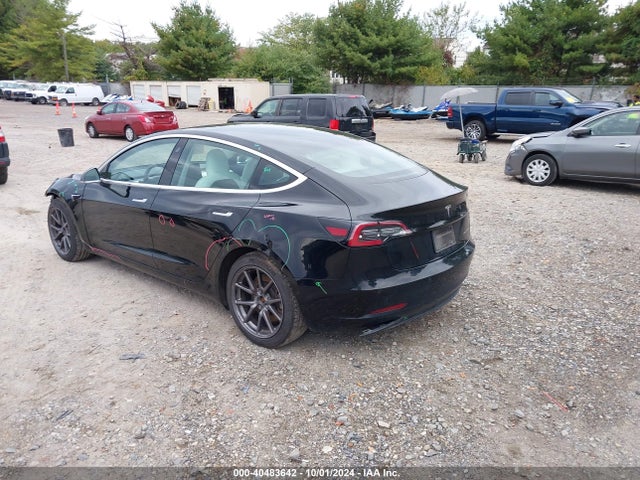 2020 TESLA MODEL 3 5YJ3E1EBXLF638955 Photo 2