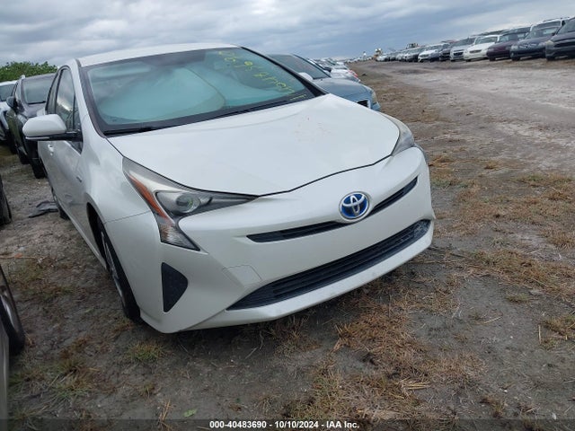 Toyota Prius Two Eco 2016 JTDKARFU5G3519896 Image 13