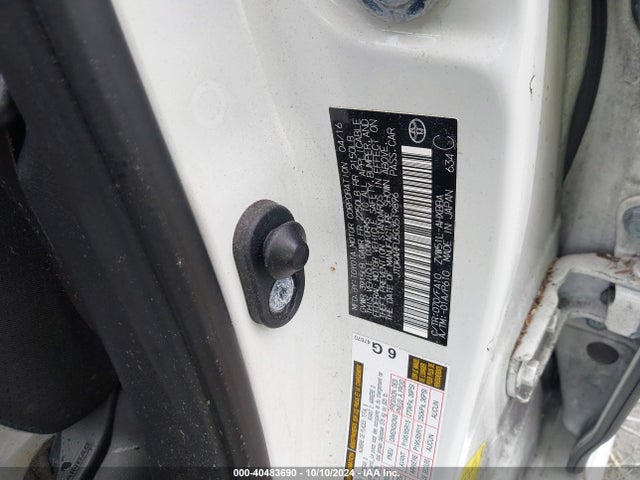 Toyota Prius Two Eco 2016 JTDKARFU5G3519896 Image 9