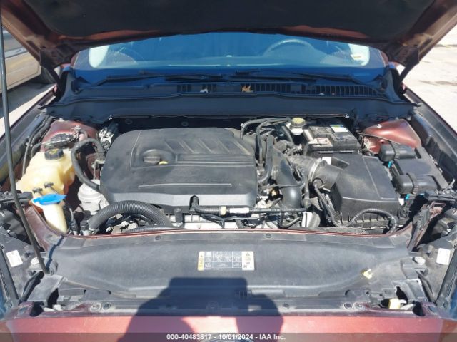 3FA6P0HD2FR260735 Ford FUSION SE