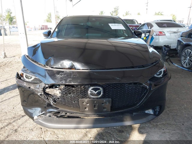 JM1BPAMM5P1619513 Mazda Mazda3 2.5 S Premium